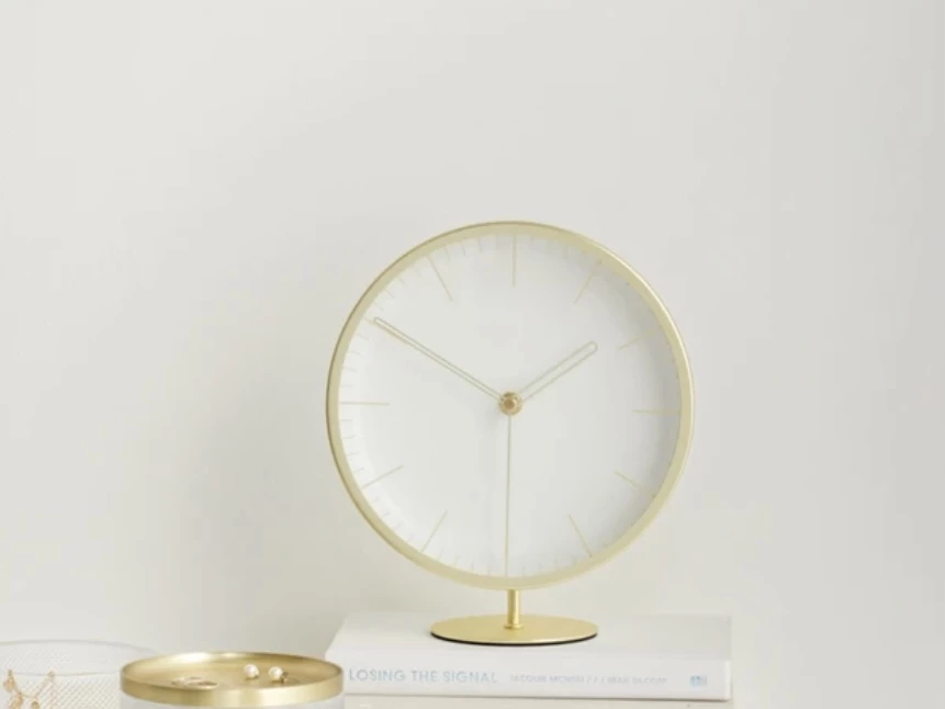 Umbra Infinity Clock in Matte Brass 4 Umbra Infinity Clock in Matte Brass