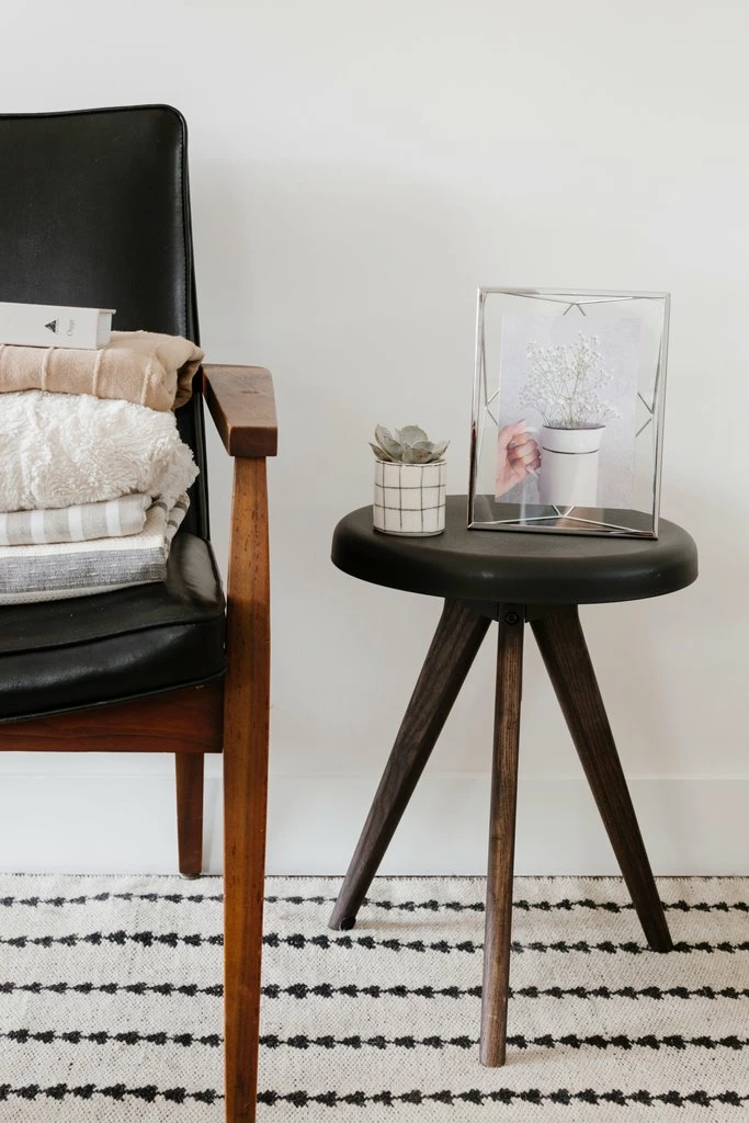 Umbra 5 x 7 Chrome Prisma Photo Frame 4 Umbra 5 x 7 Chrome Prisma Photo Frame