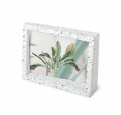 Umbra Edge Photo Display Grey Mix 5 X 7