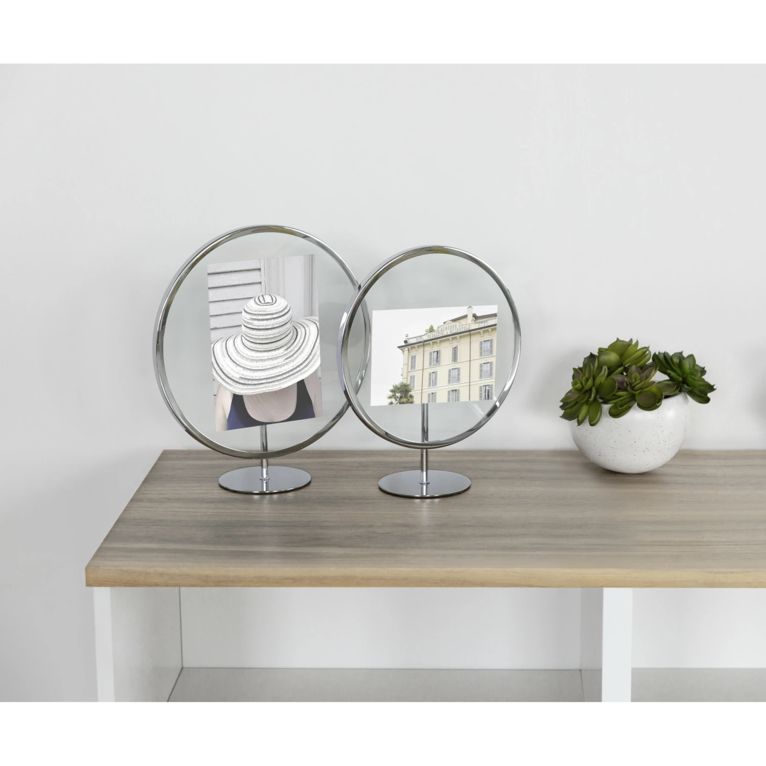 Umbra Infinity Round Chrome Picture Frame 4x6" 5 Umbra Infinity Round Chrome Picture Frame 4x6"