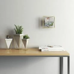 Umbra 4 x 4 Mat Brass Prisma Photo Frame 8 Umbra 4 x 4 Mat Brass Prisma Photo Frame