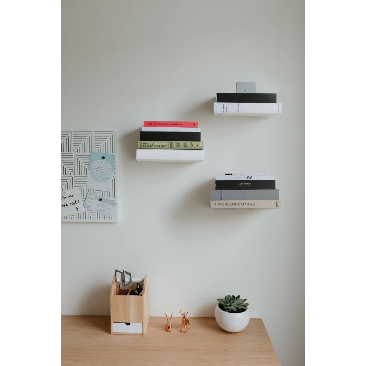 Umbra Set of 3 Small Silver Conceal Floating Bookshelves 5 Umbra Set of 3 Small Silver Conceal Floating Bookshelves