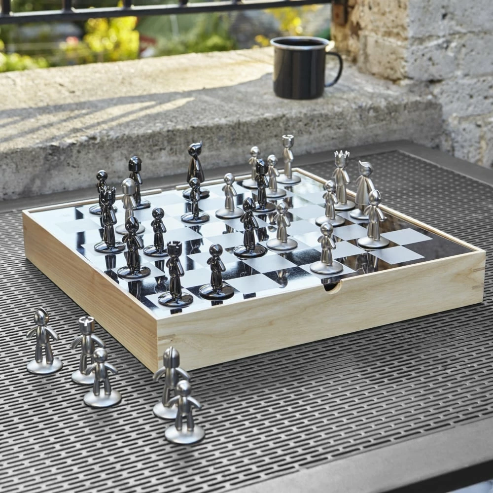 Umbra Buddy Chess Set 7 Umbra Buddy Chess Set