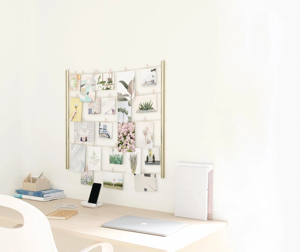 Umbra Matte Brass Hangit Photo Display 7 Umbra Matte Brass Hangit Photo Display