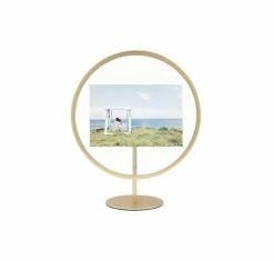 Umbra Brass Infinity Floating Circular Picture Frame 4x6" (10x15cm)