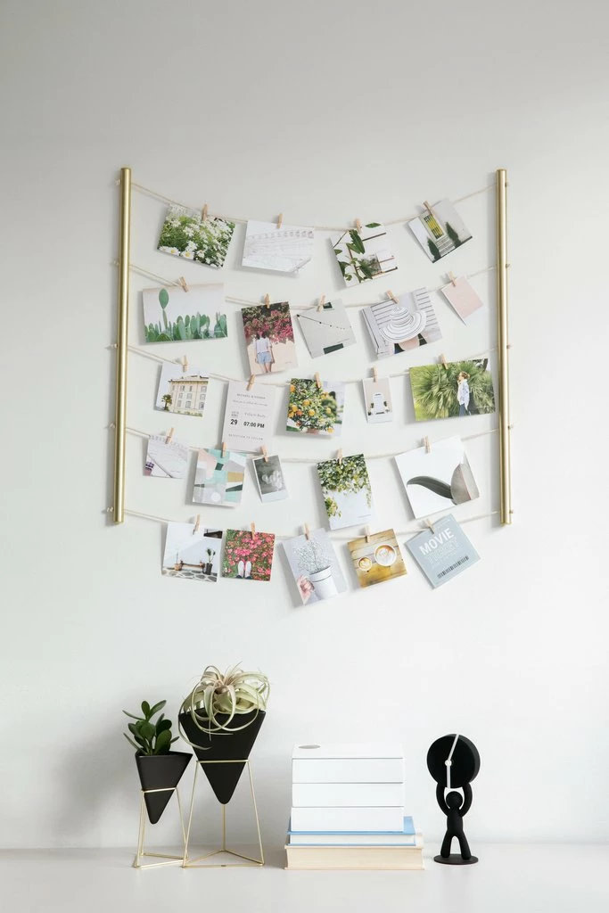 Umbra Matte Brass Hangit Photo Display 9 Umbra Matte Brass Hangit Photo Display