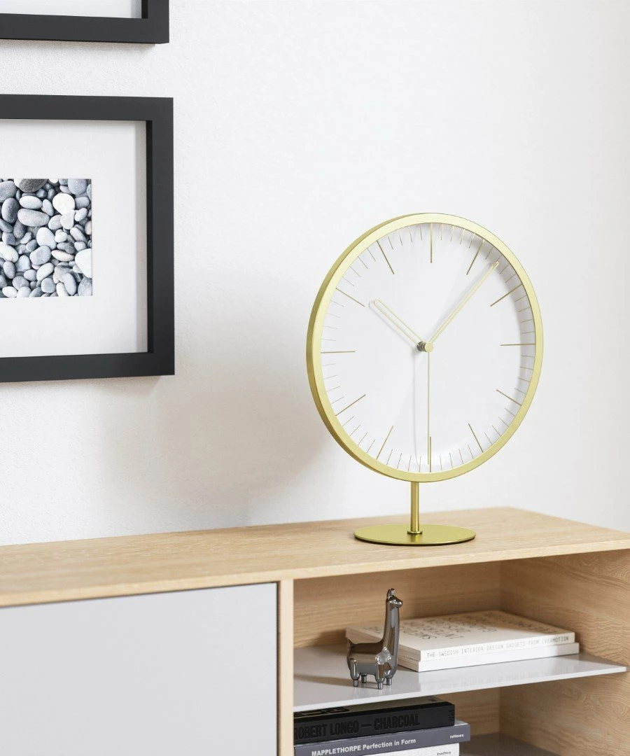 Umbra Horloge À Poser Ou Mural Infinity Doré Mat 12 Umbra Horloge À Poser Ou Mural Infinity Doré Mat