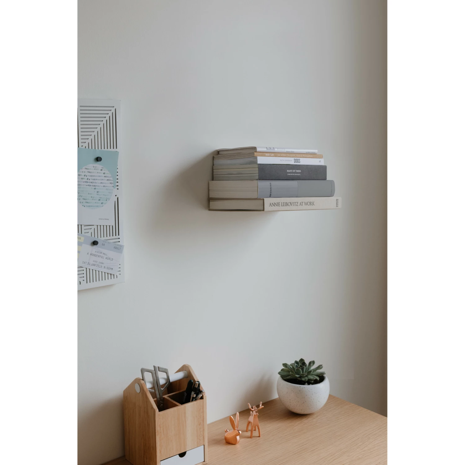 Umbra Set of 3 Small Silver Conceal Floating Bookshelves 6 Umbra Set of 3 Small Silver Conceal Floating Bookshelves