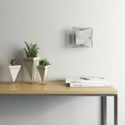 Umbra 4 x 4 Chrome Prisma Photo Frame 11 Umbra 4 x 4 Chrome Prisma Photo Frame