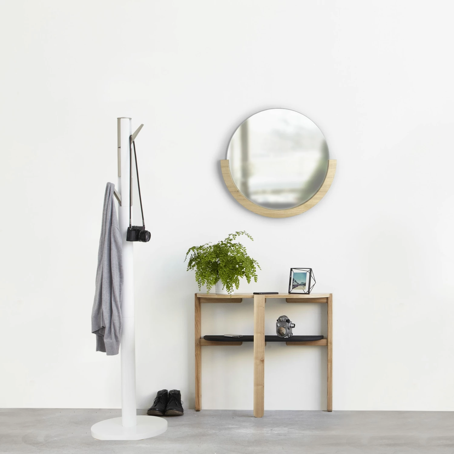 Umbra Natural Mira Wall Mirror 6 Umbra Natural Mira Wall Mirror