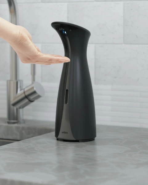 Umbra Black Otto Automatic Soap Dispenser 7 Umbra Black Otto Automatic Soap Dispenser