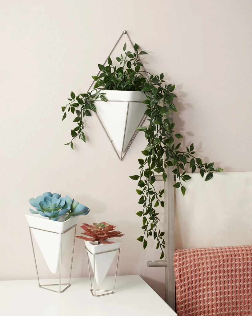 Umbra Large White and Nickel Trigg Wall Planter 6 Umbra Large White and Nickel Trigg Wall Planter
